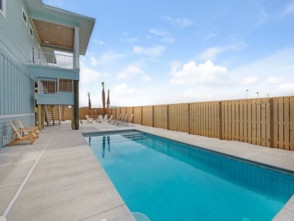 Pensacola Beach Home 953769