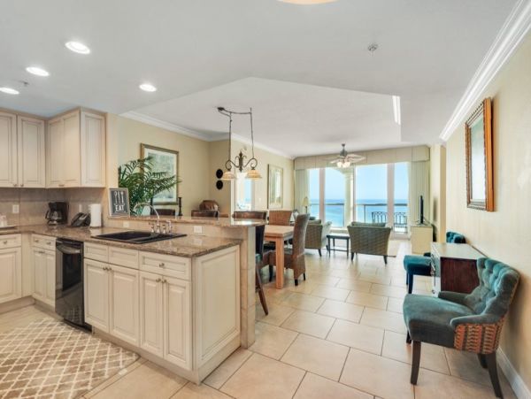 Pensacola Beach Condo 953770