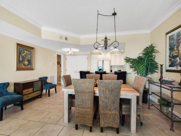 Pensacola Beach Condo 953770