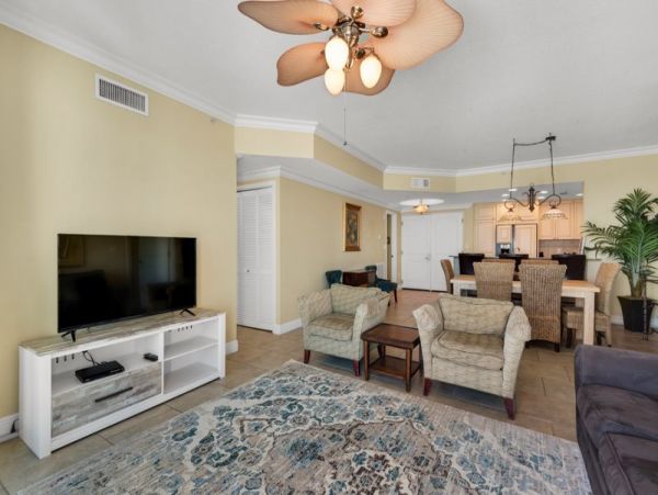 Pensacola Beach Condo 953770