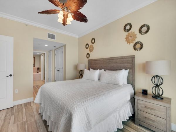 Pensacola Beach Condo 953770