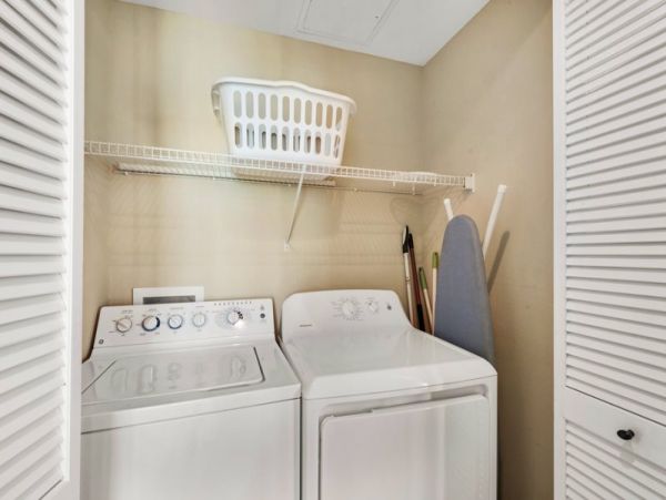 Pensacola Beach Condo 953770