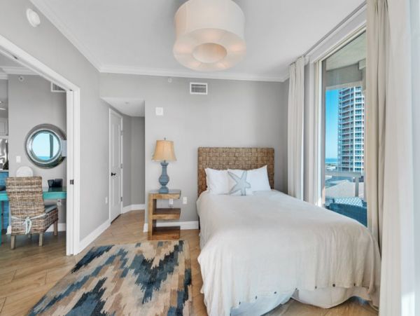 Pensacola Beach Condo 953771