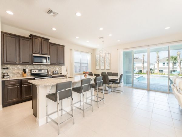 Kissimmee Vacation Home Five Bedroom