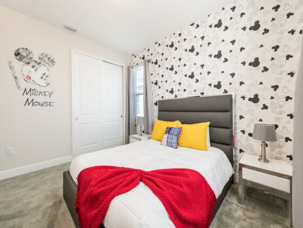 Kissimmee Vacation Home Five Bedroom