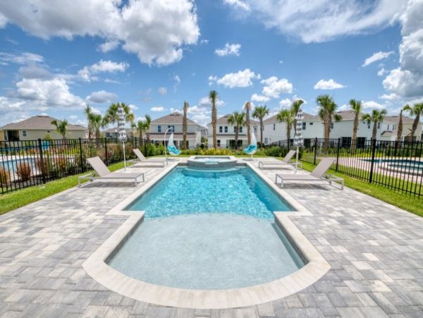 Kissimmee Vacation Home Five Bedroom