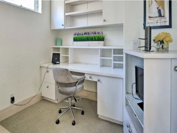 3 Bedroom Malibu Vacation Home Plus Loft Sleeps 8 Guests