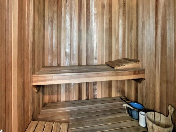 3 Bedroom Malibu Vacation Home Plus Loft Sleeps 8 Guests