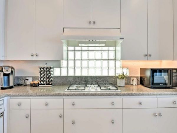 3 Bedroom Malibu Vacation Home Plus Loft Sleeps 8 Guests