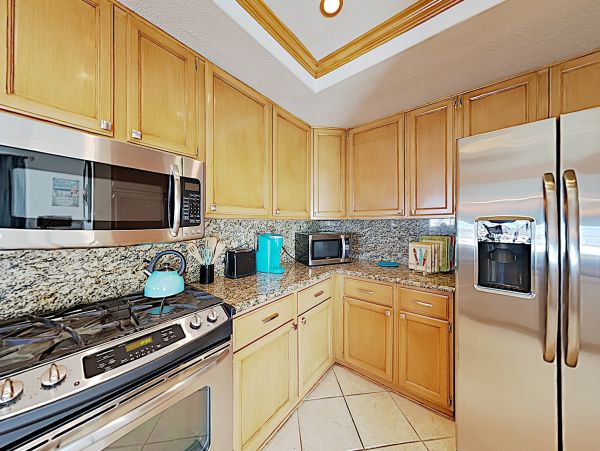 Three Bedroom Newport Beach Vacation Duplex Sleeps 10 Guests