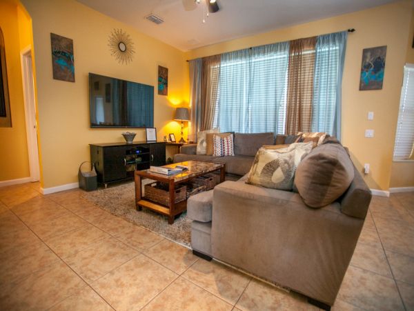 Orlando Home 954000