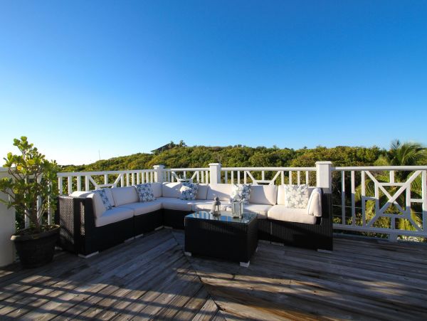 Bahamas Vacation Home with Great Ocean Vies Sleeps 10
