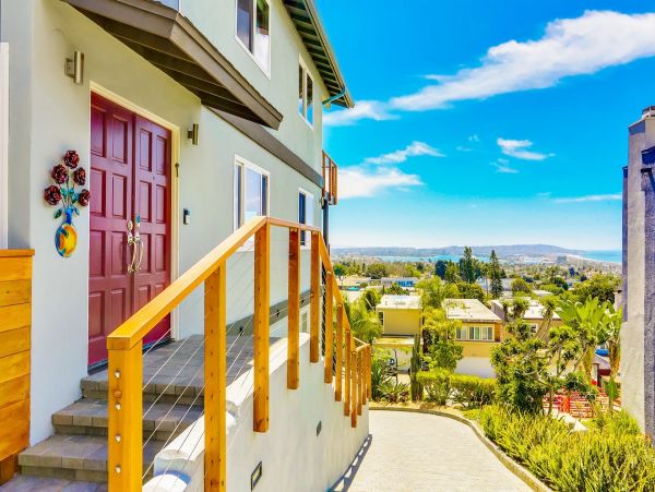 Ocean and City Views La Jolla Vacation Home Sleeps 10 Guests