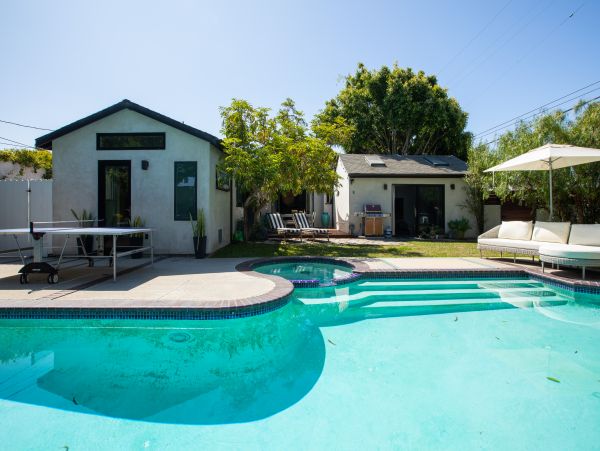 Santa Monica Four Bedroom Vacation Home with Private Pool