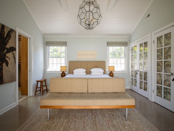 Santa Monica Four Bedroom Vacation Home with Private Pool