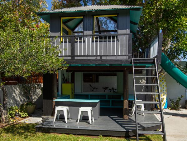 Santa Monica Four Bedroom Vacation Home with Private Pool