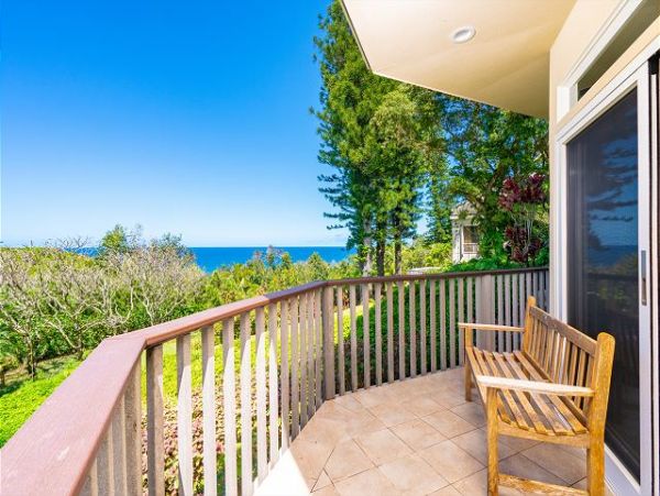 Four Bedroom Princeville Vacation Villa Sleeps 8 Guests