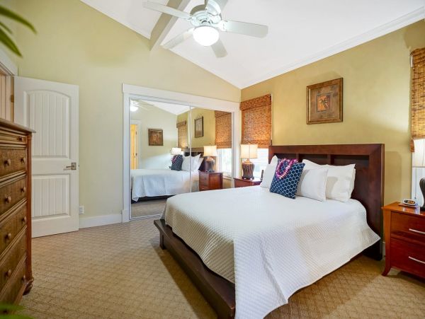 Four Bedroom Princeville Vacation Home Sleeps 12 Guests