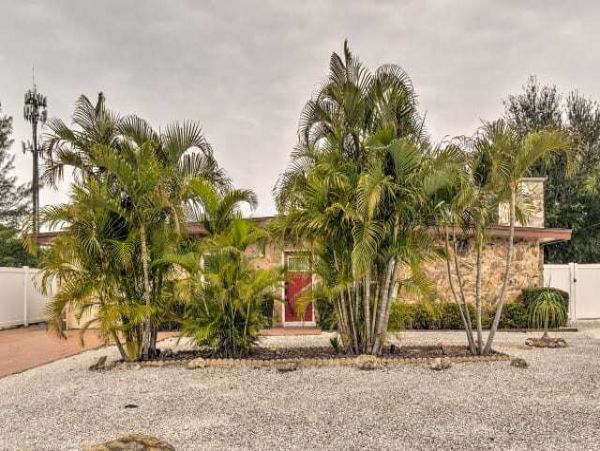 Three Bedroom Bradenton Vacation Home Sleeps 10 Guests