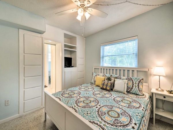 Three Bedroom Bradenton Vacation Home Sleeps 10 Guests