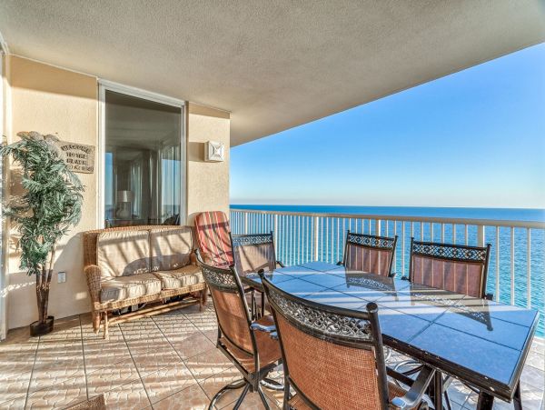 Panama City Beach Gulf Front Condo Vacation w/ Four Bedroom