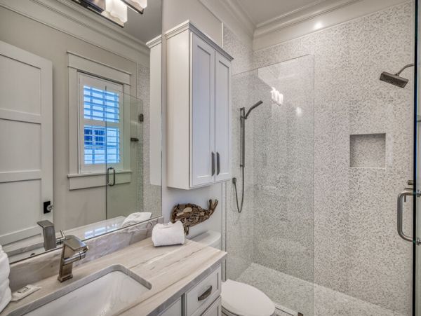 Gorgeous 4 Bedroom Home in Defuniak Springs Sleeps 11