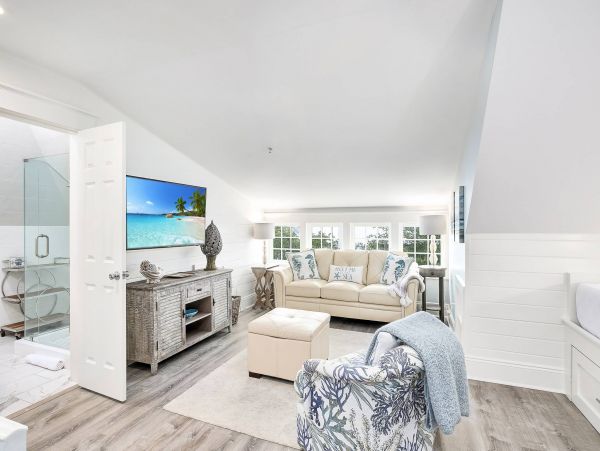 Rosemary Beach Five Bedroom Vacation Pool Home