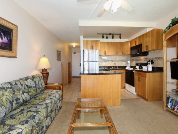 One Bedroom Beachfront Vacation Condo in Kihei