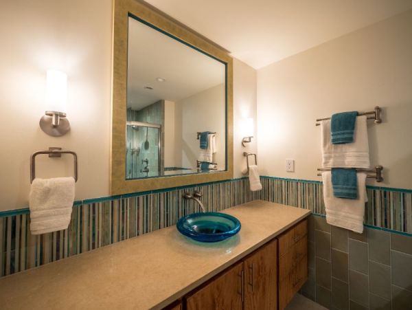 Beachfront Vacation Rental with 2 Bedrooms & Ocean Views