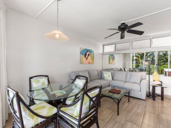 Oceanfront South Kihei Vacation Rental - Maui Beachfront Condo with Pool