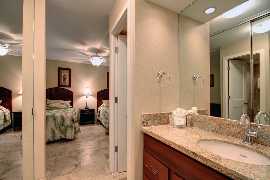 South Kihei Oceanfront Vacation Rental - Maui Beachfront Condo