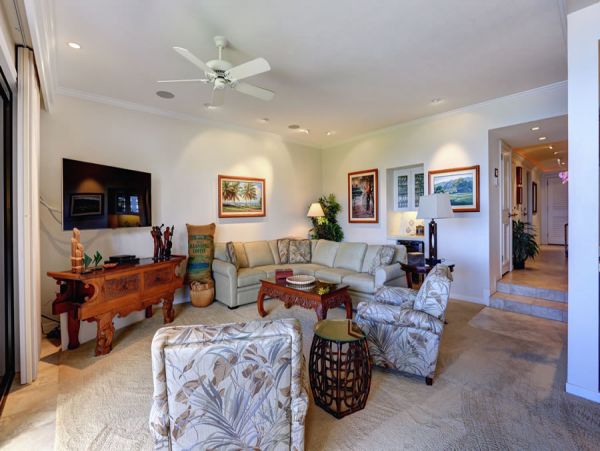 Beachfront 2 Bedroom Condo in Makena Ocean Views Sleeps 5