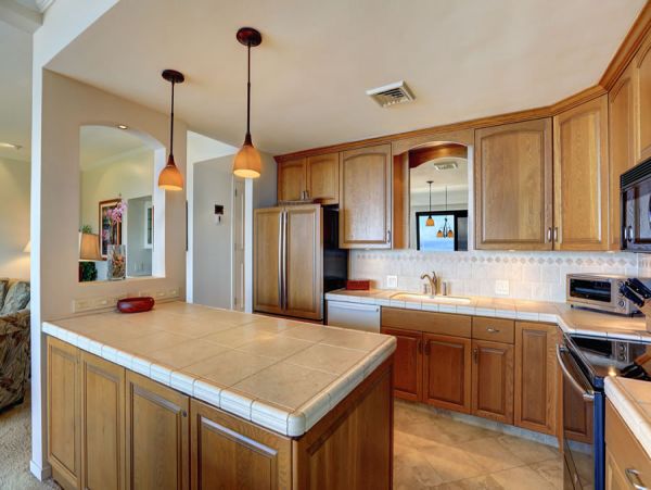 Beachfront 2 Bedroom Condo in Makena Ocean Views Sleeps 5