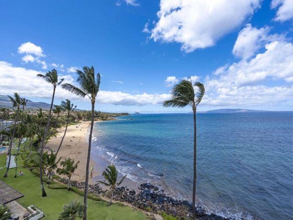 Beachfront 2 Bedroom Condo - additional view, photo 5