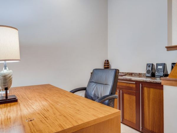 Beachfront Vacation Rental 2 Bedroom & Amazing Views