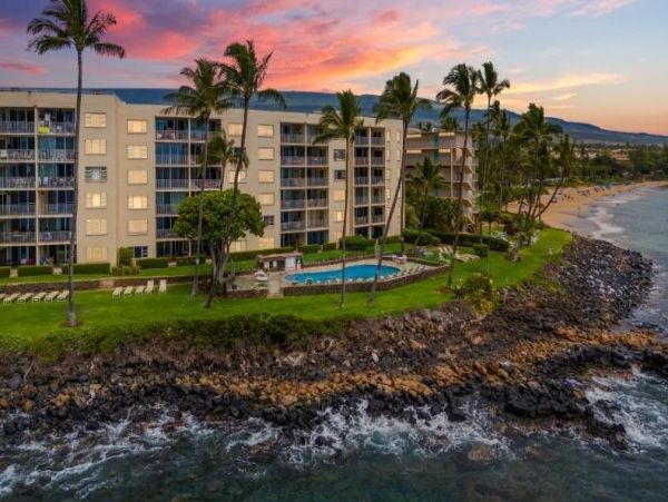 South Kihei Oceanfront Vacation Rental - Maui Condo with Pool & Beach Access