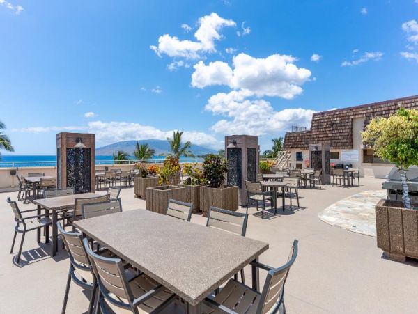 South Kihei Oceanfront Vacation Rental - Maui Condo with Pool & Beach Access