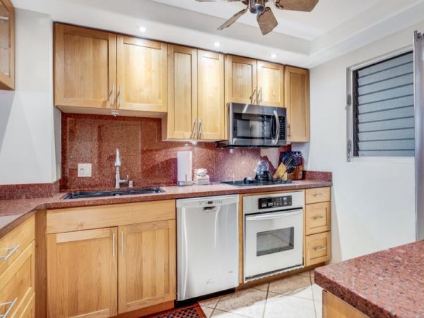 Oceanfront 3 Bedroom Condo in Maui