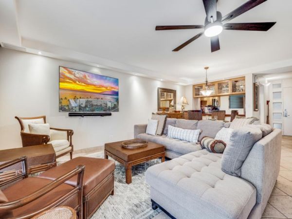 Oceanfront 3 Bedroom Condo in Maui