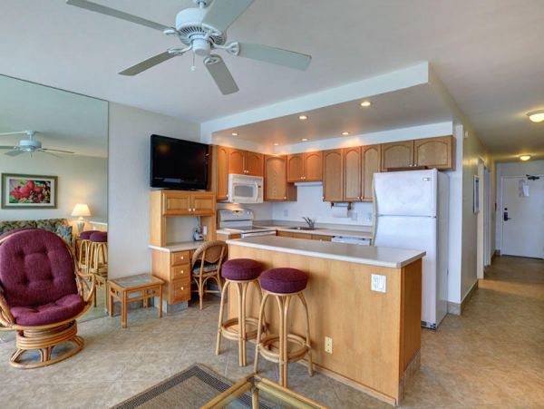 Panoramic Ocean View One Bedroom Vacation Rental in Kihei