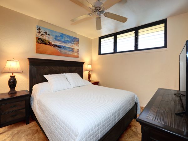 Kihei Oceanfront One Bedroom Vacation Rental Condo