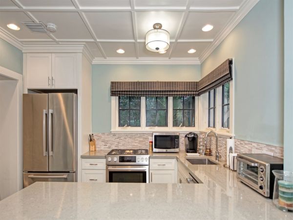 Key West Upscale 2 Bedroom Home with Guest House and Pool