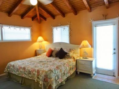 Cudjoe Key Vacation Rental Sleeps Six Guests