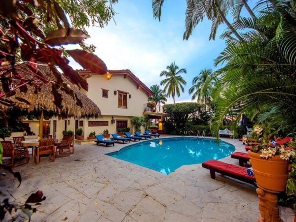 Puerto Vallarta Luxury Accommodation Sleeps 10 Guests.
