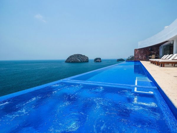 Seven Bedroom Luxury Villa Puerto Vallarta