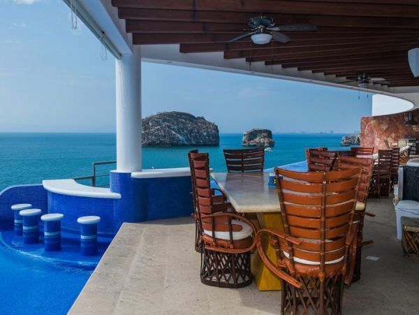 Seven Bedroom Luxury Villa Puerto Vallarta