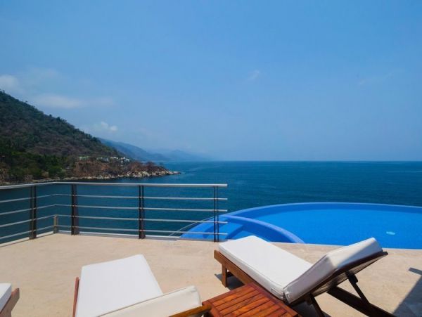Seven Bedroom Luxury Villa Puerto Vallarta