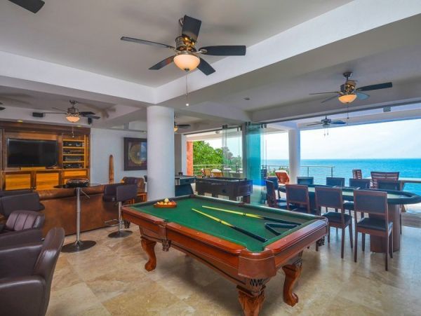 Seven Bedroom Luxury Villa Puerto Vallarta