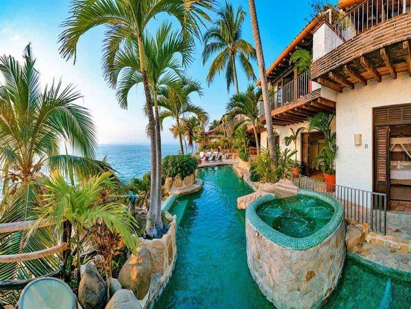 Magnificent Beach House Steps From The Sand.