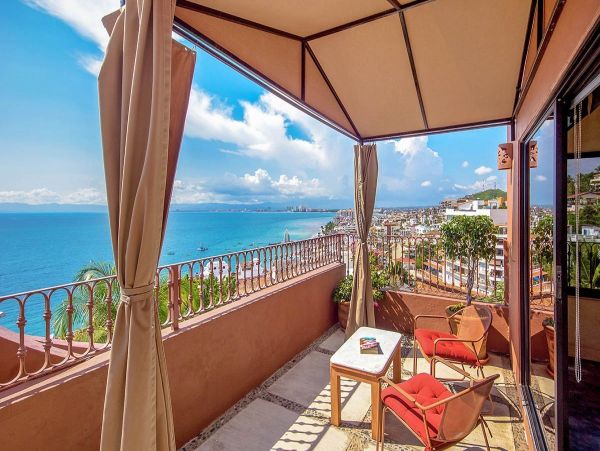 Puerto Vallarta 6 Bedroom Villa with Ocean Views 30,000 sq ft Luxury